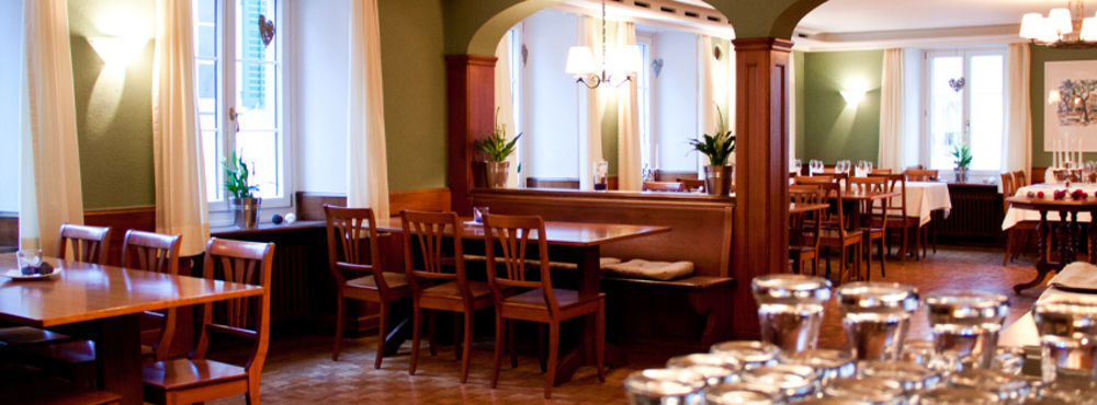 Hotel Restaurant Goldener Schluessel Altdorf Exteriör bild