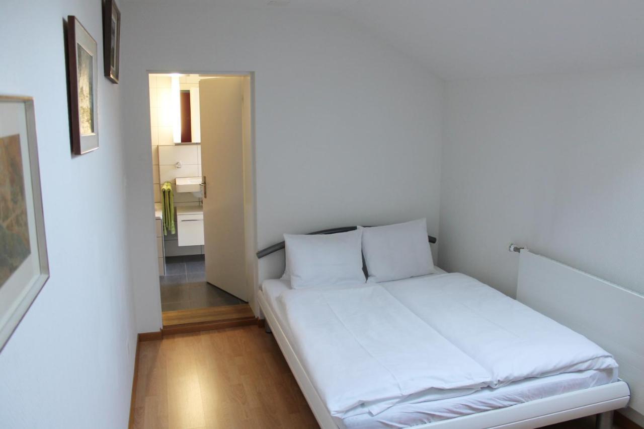 Hotel Restaurant Goldener Schluessel Altdorf Exteriör bild