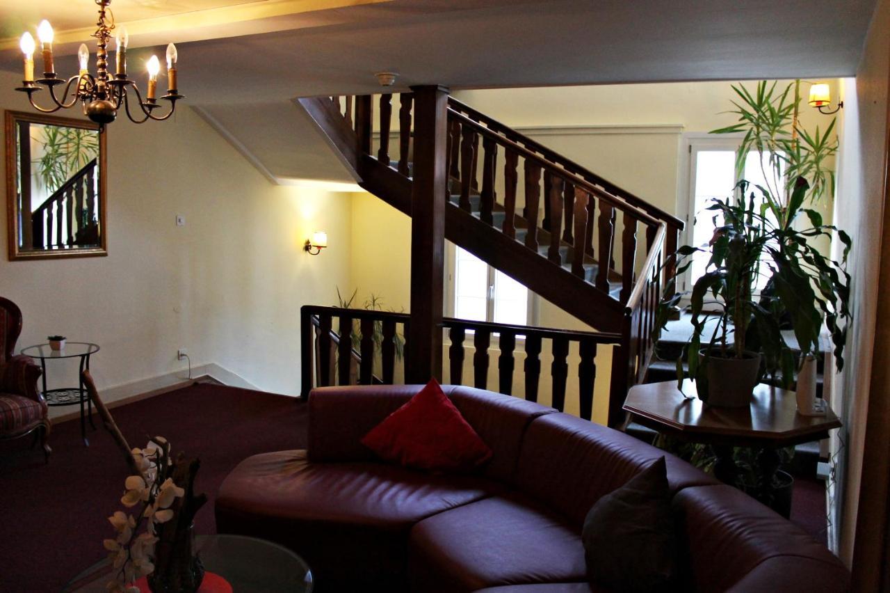Hotel Restaurant Goldener Schluessel Altdorf Exteriör bild
